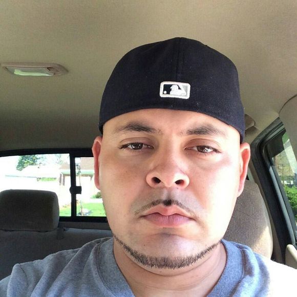 Meet your Posher, Cristobal - Picture 1 of 1